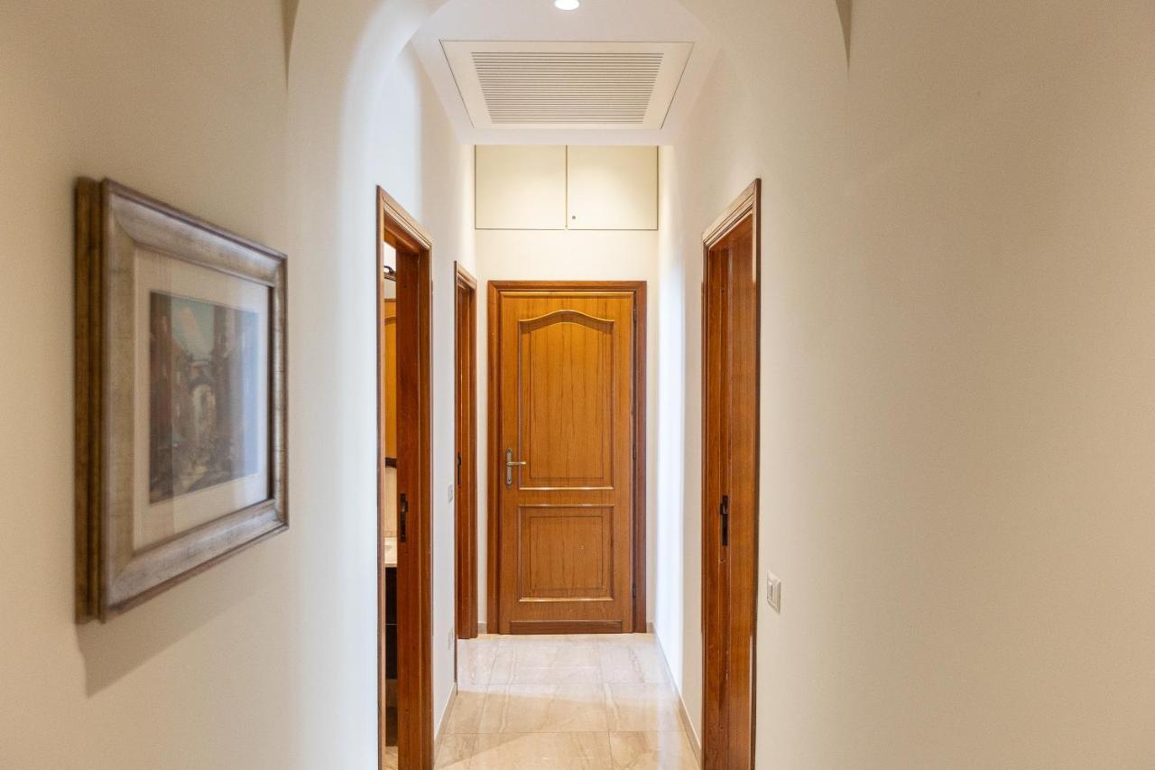 Vatican Museum By Rental In Roma Esterno foto
