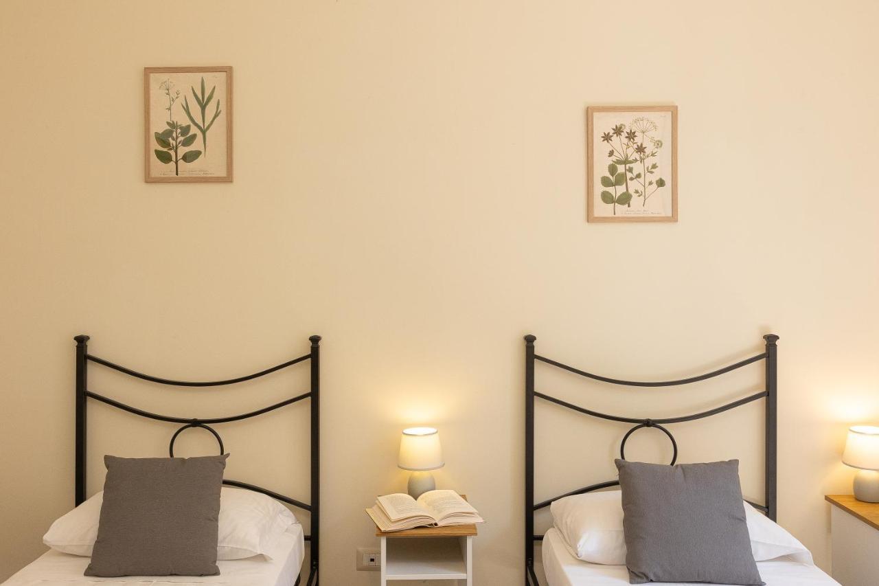Vatican Museum By Rental In Roma Esterno foto