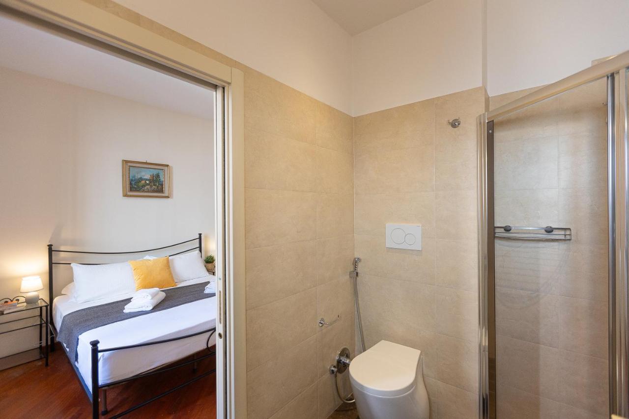 Vatican Museum By Rental In Roma Esterno foto